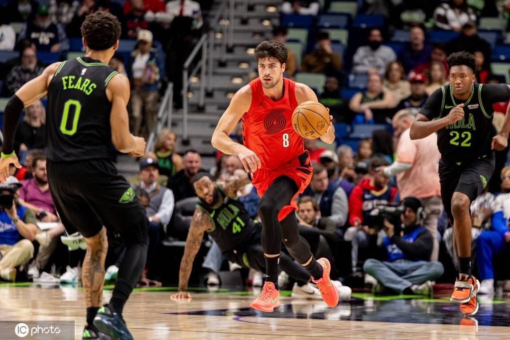 杨瀚森面部挫伤休战 开拓者不敌鹈鹕遭遇3连败