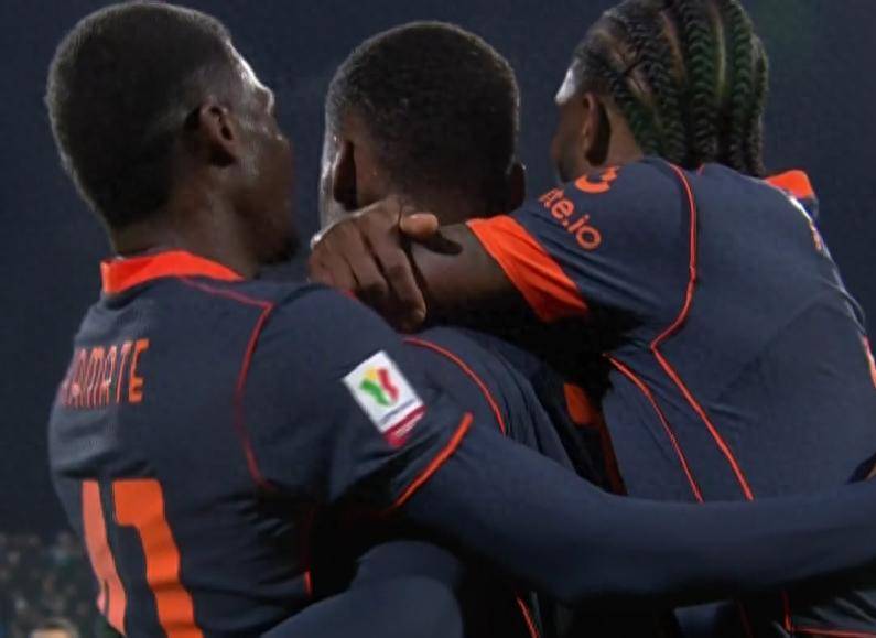 一场2-1！让国米进4强：3线争冠意甲大有希望，欧冠意大利杯难